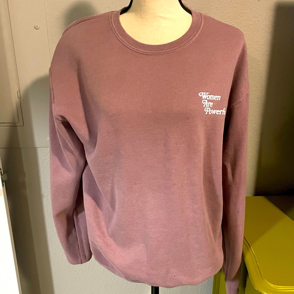 “Women Are Powerful” Mauve Crewneck Sweatshirt S - Picture 1 of 3